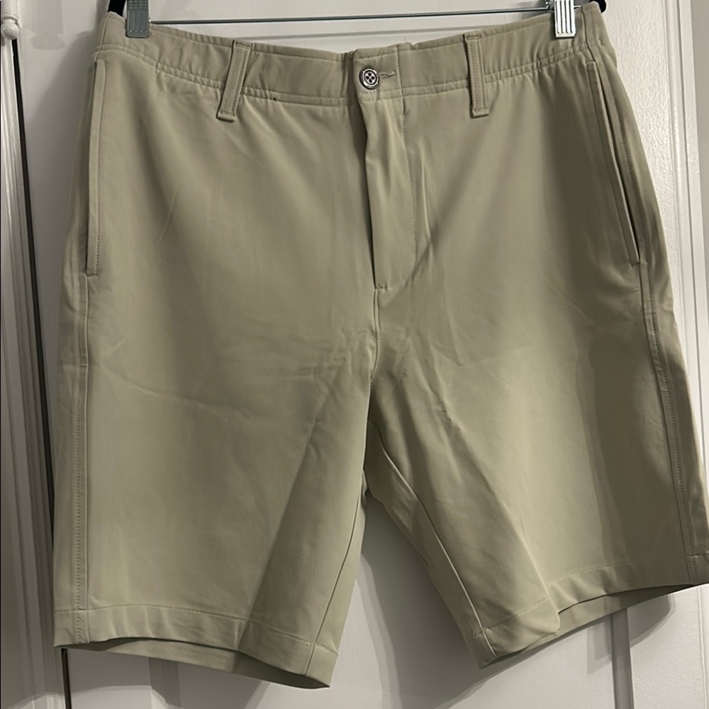 Under Armour Men's Tan Shorts